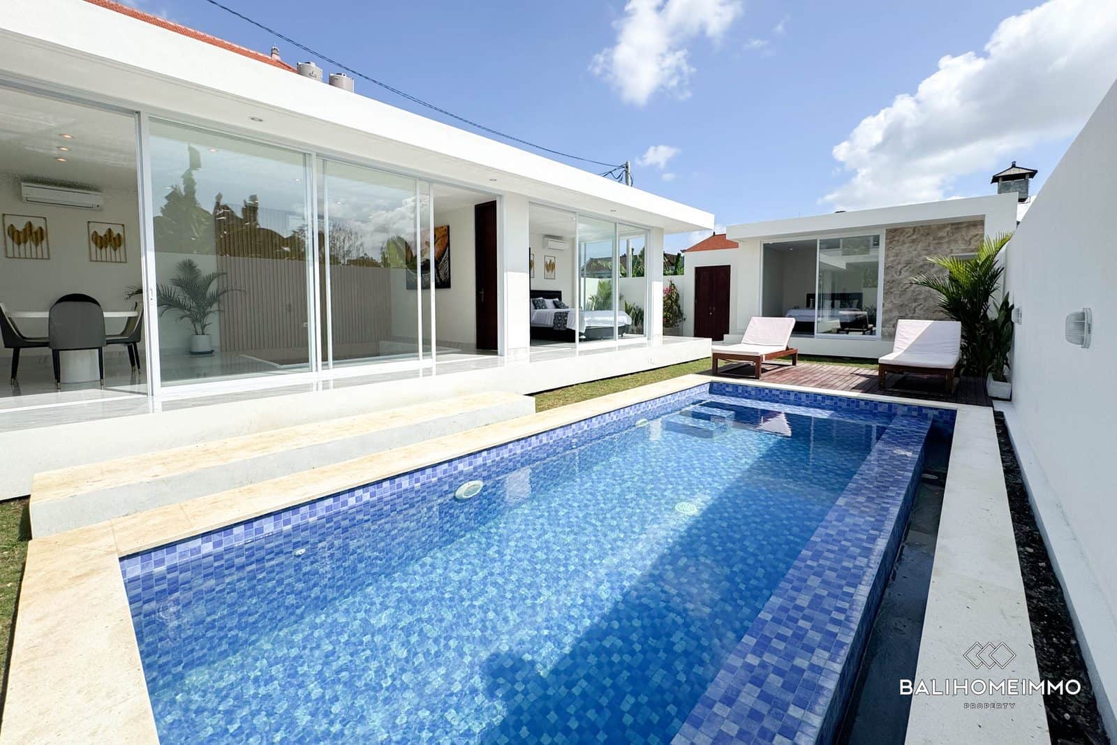 4-bedroom leasehold villa in Seminyak — photo 2 of 5