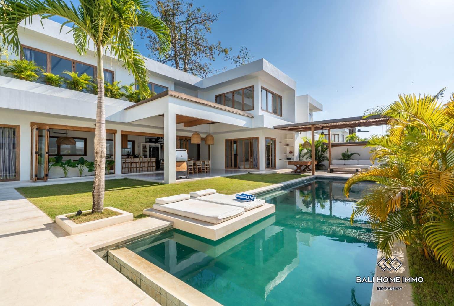 Charming 4 Bedroom Villa for Sale Leasehold and Rent in Bingin