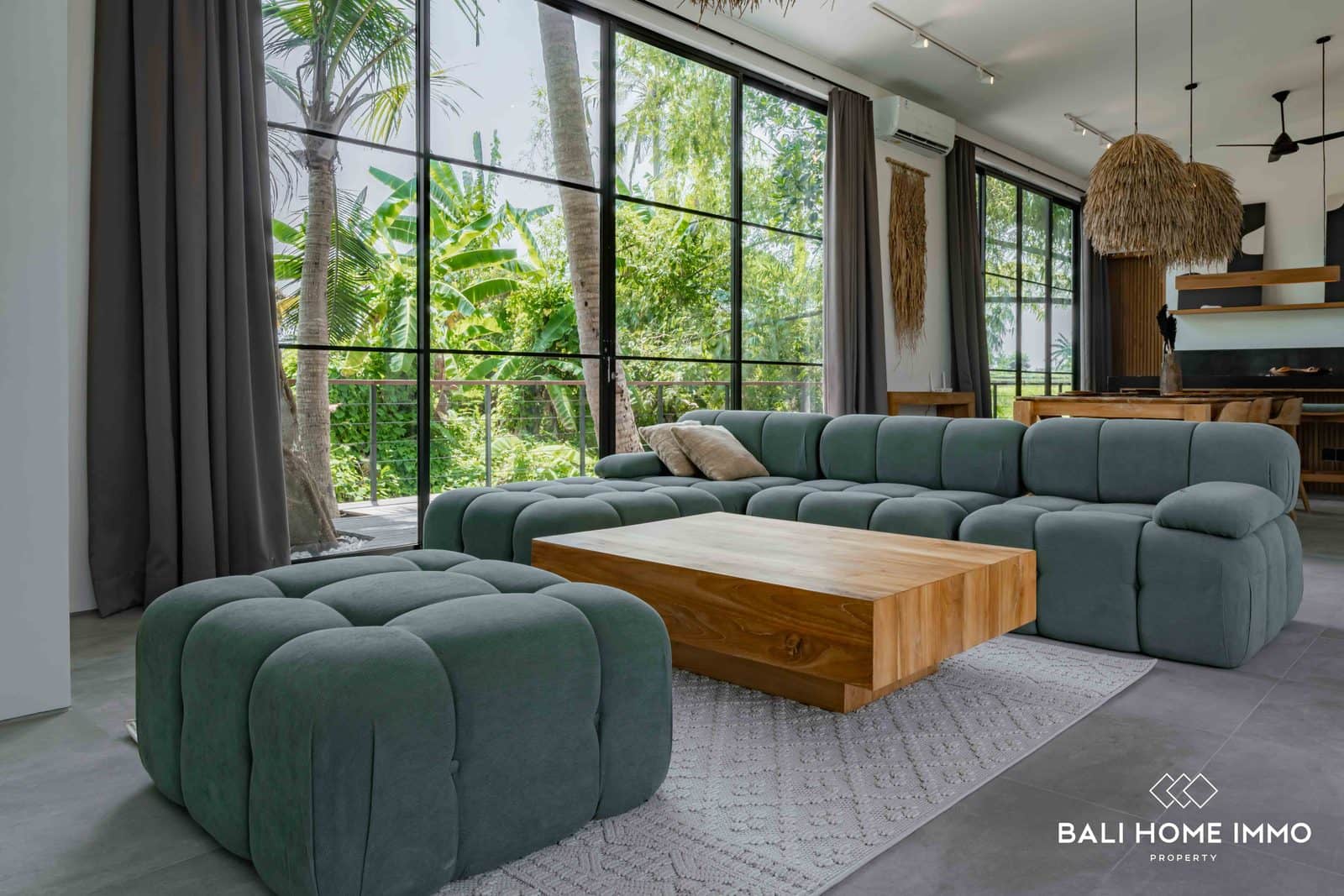 4-bedroom leasehold villa in Tabanan — photo 2 of 5