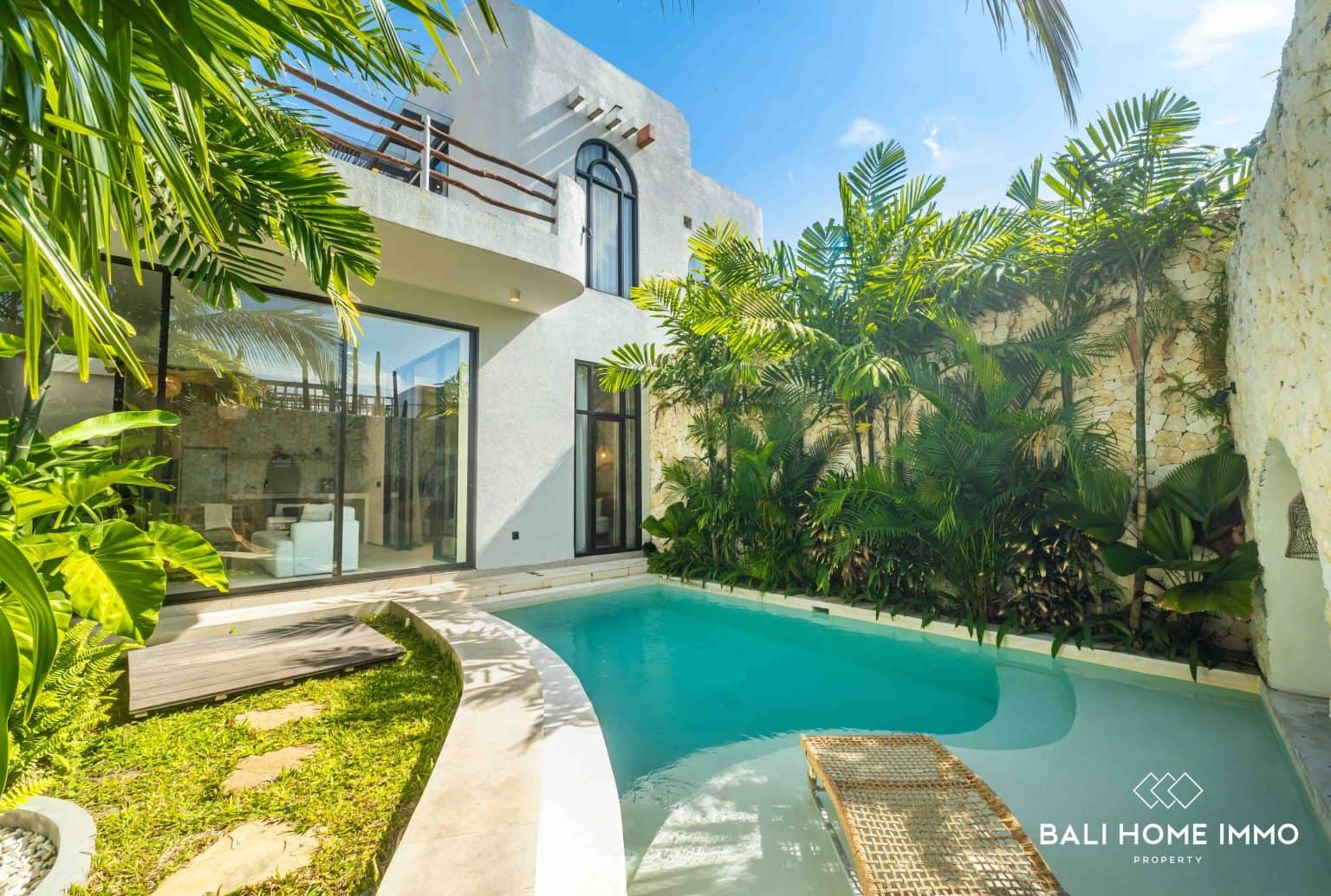 2 Bedroom modern villa for sale in Bali Tumbak Bayuh - RF5417B