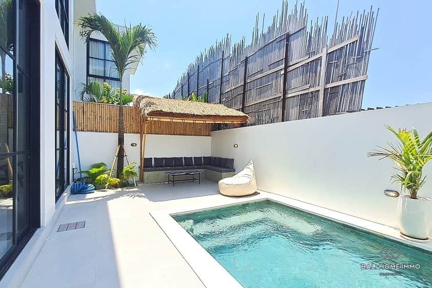 Villa 2 Bedrooms in Modern Industrial Style for Sale and Rent in Pererenan
