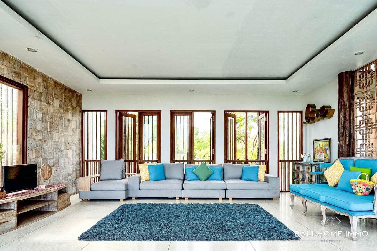 4-bedroom freehold villa in Ungasan — photo 5 of 5