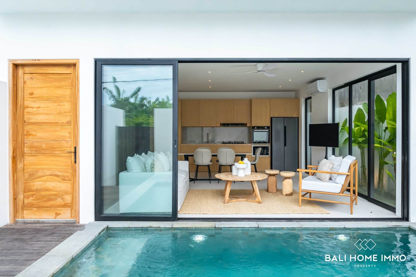 3 Bedroom Villa For Sale in Padonan Canggu