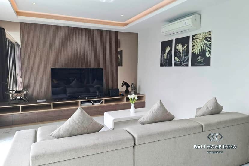 5-bedroom freehold villa in Ungasan — photo 3 of 5