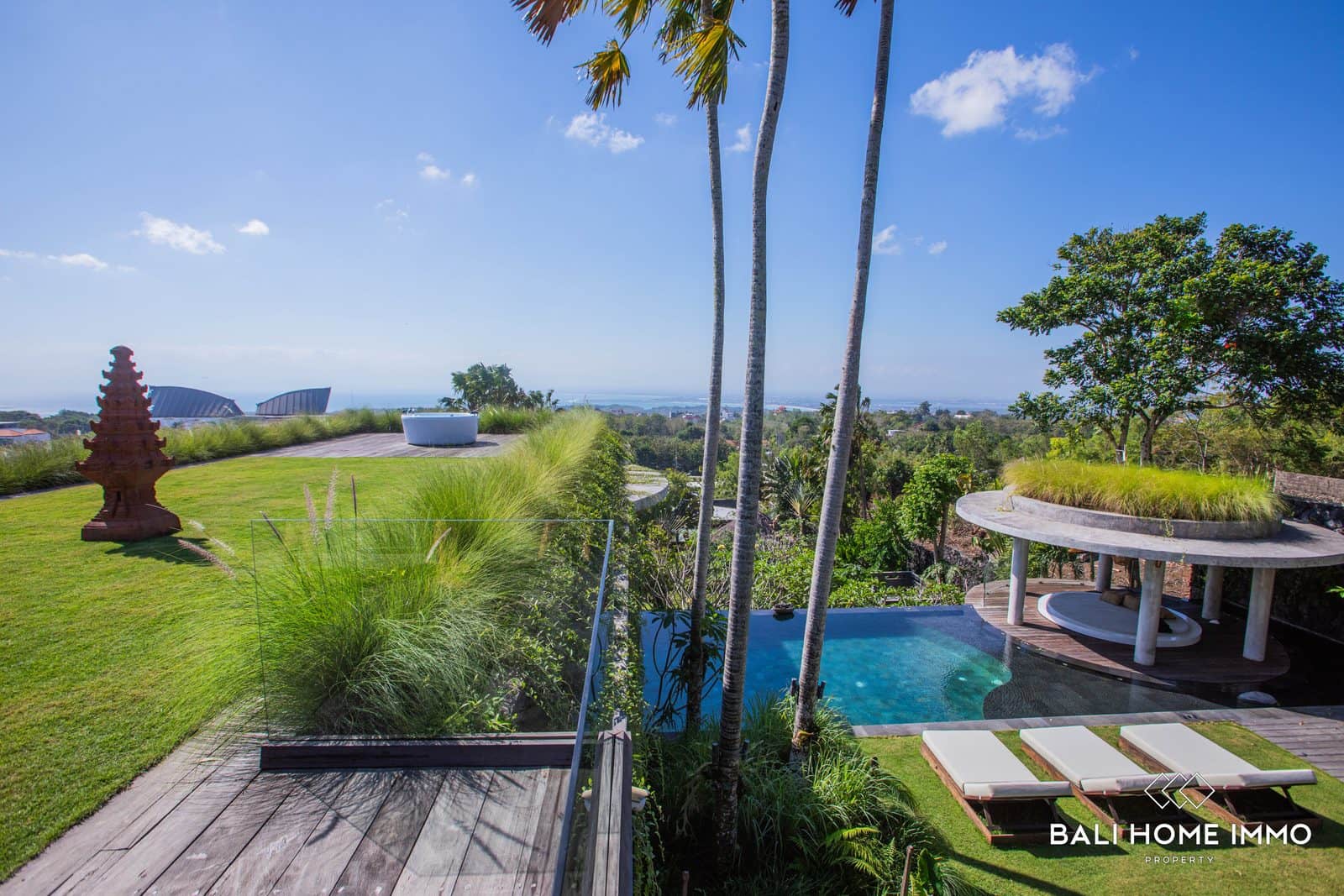 4-bedroom freehold villa in Uluwatu — photo 2 of 5