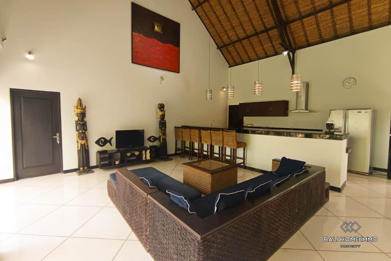 Cozy 3 Bedrooms Villa for Sale and Rent in Ungasan