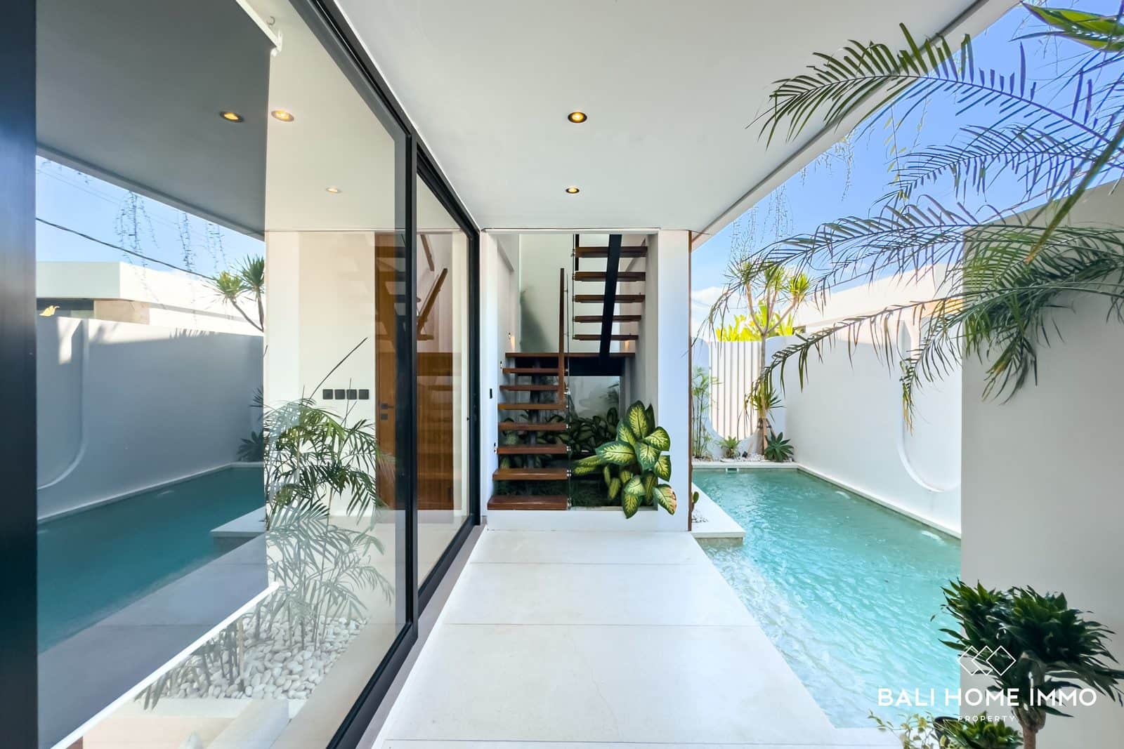 beautiful 2 bedroom villa for sale leasehold in Bali Tumbak Bayuh
