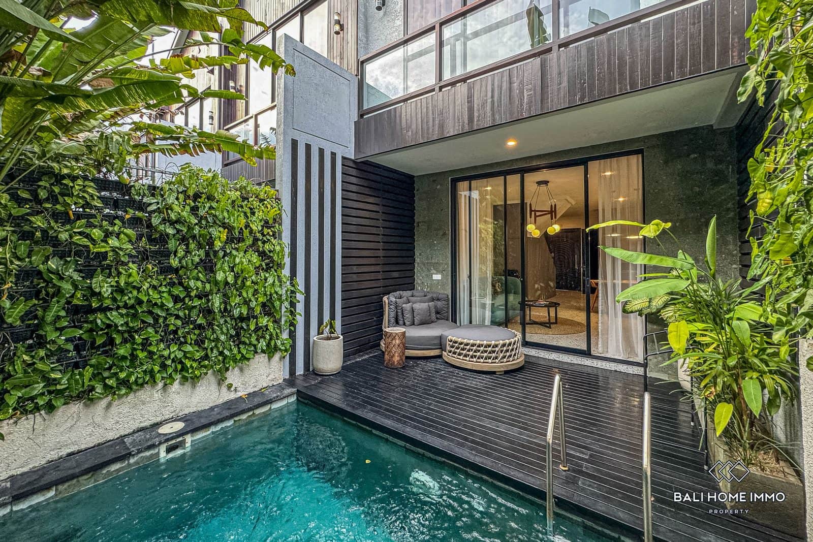2 Bedroom Tropical Townhouse For Sale Leasehold Near Berawa Beach Bali