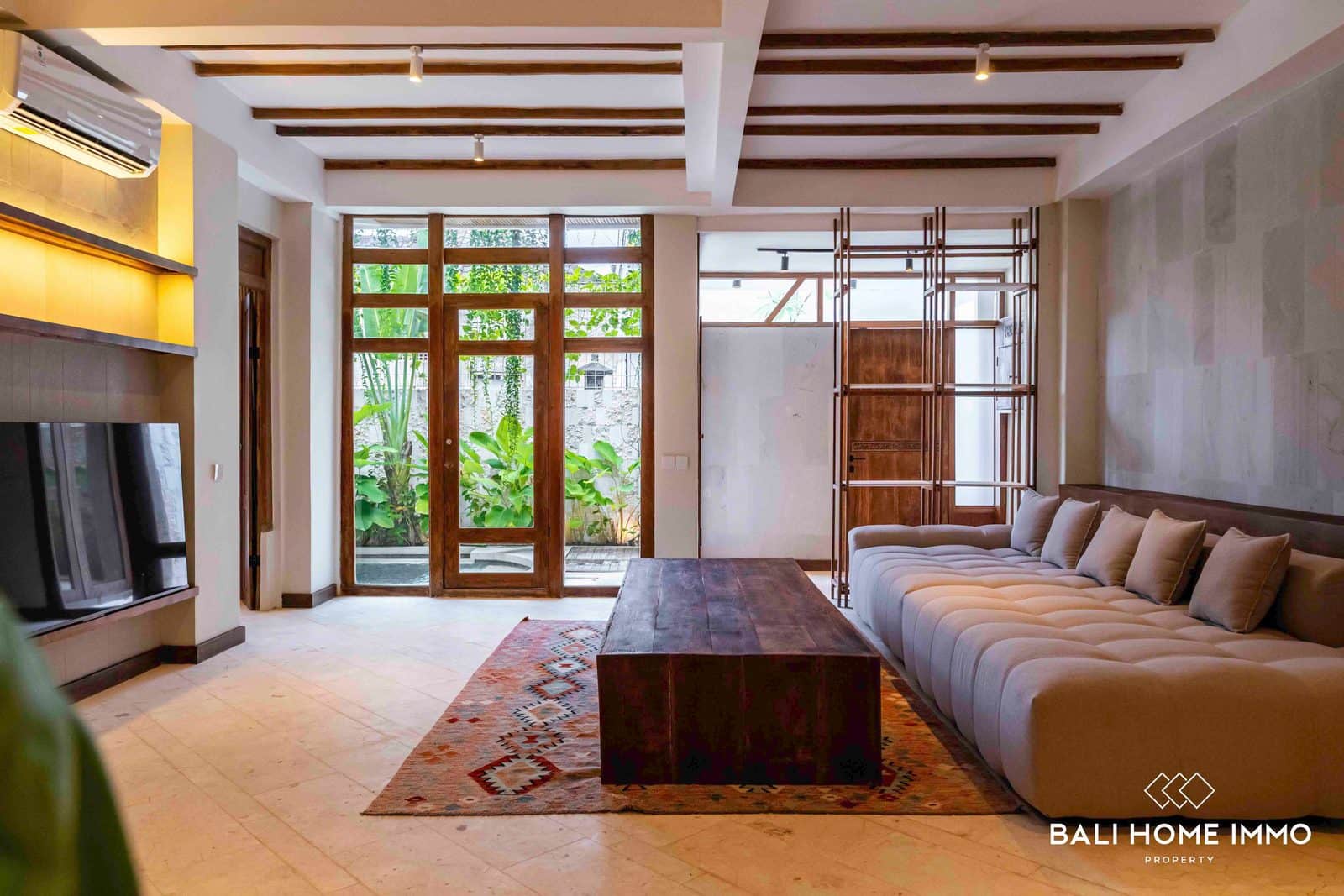 Brand new 3 Bedrooms villa for sale leasehold in Bali Canggu Berawa - RF6665A