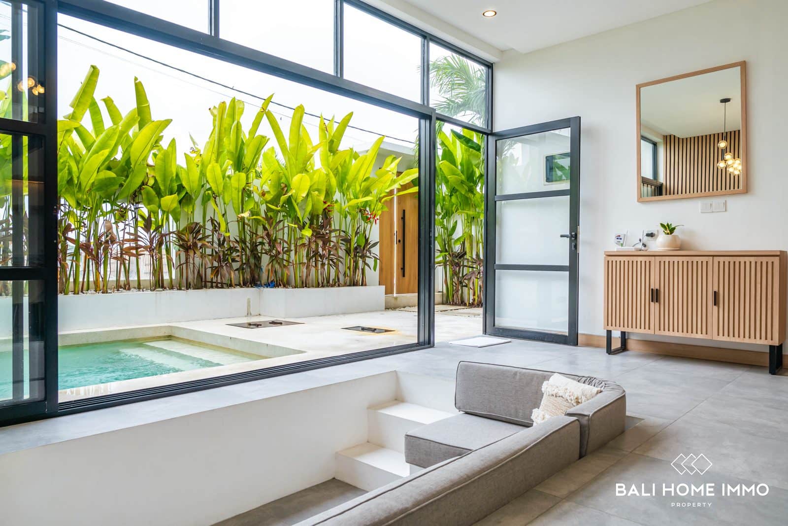 2-bedroom leasehold villa in Pererenan — photo 2 of 5