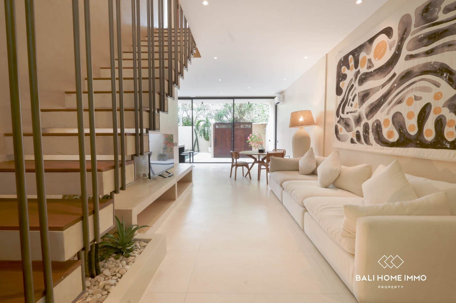 3-bedroom leasehold villa in Canggu — photo 4 of 5