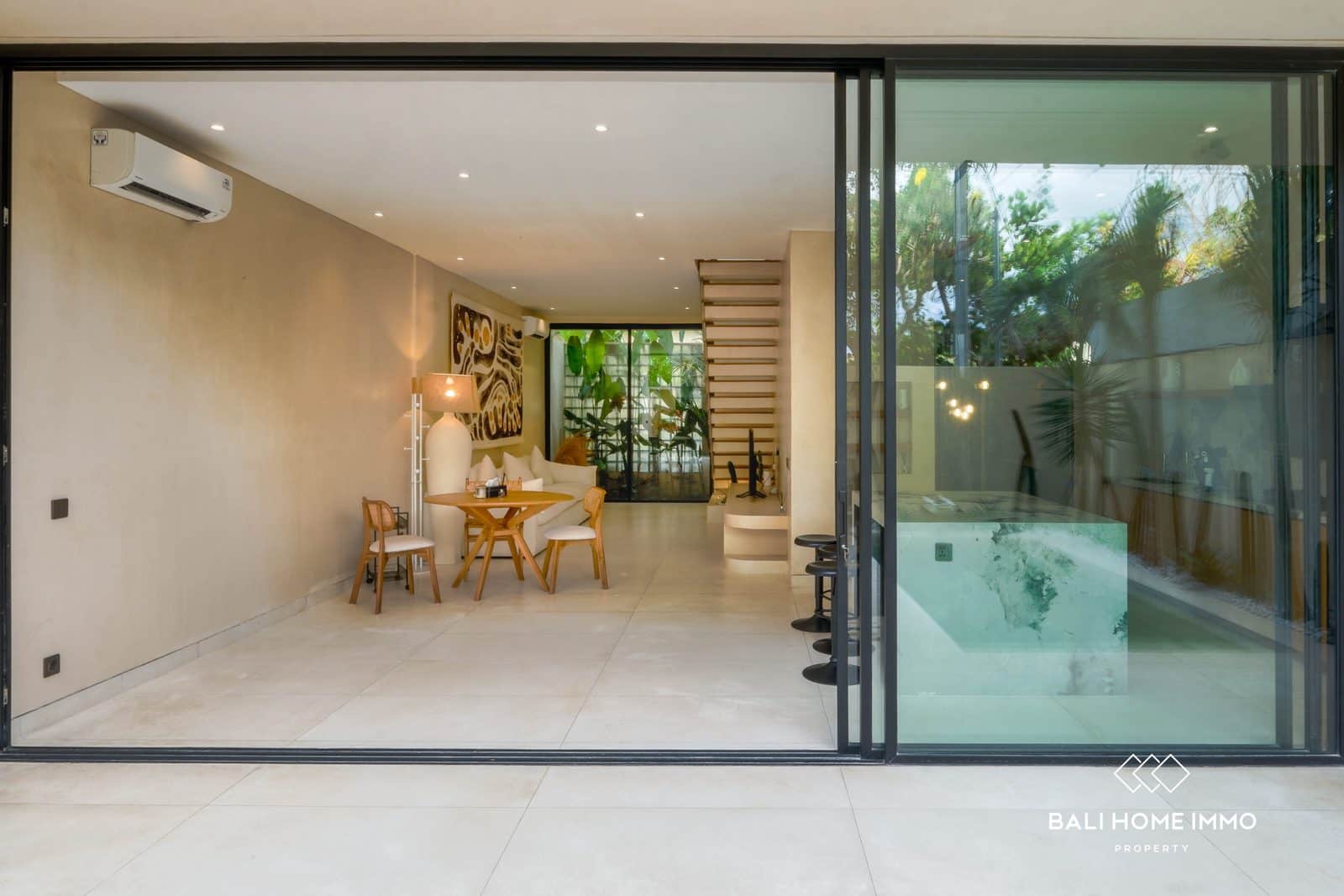 3-bedroom leasehold villa in Canggu — photo 2 of 5