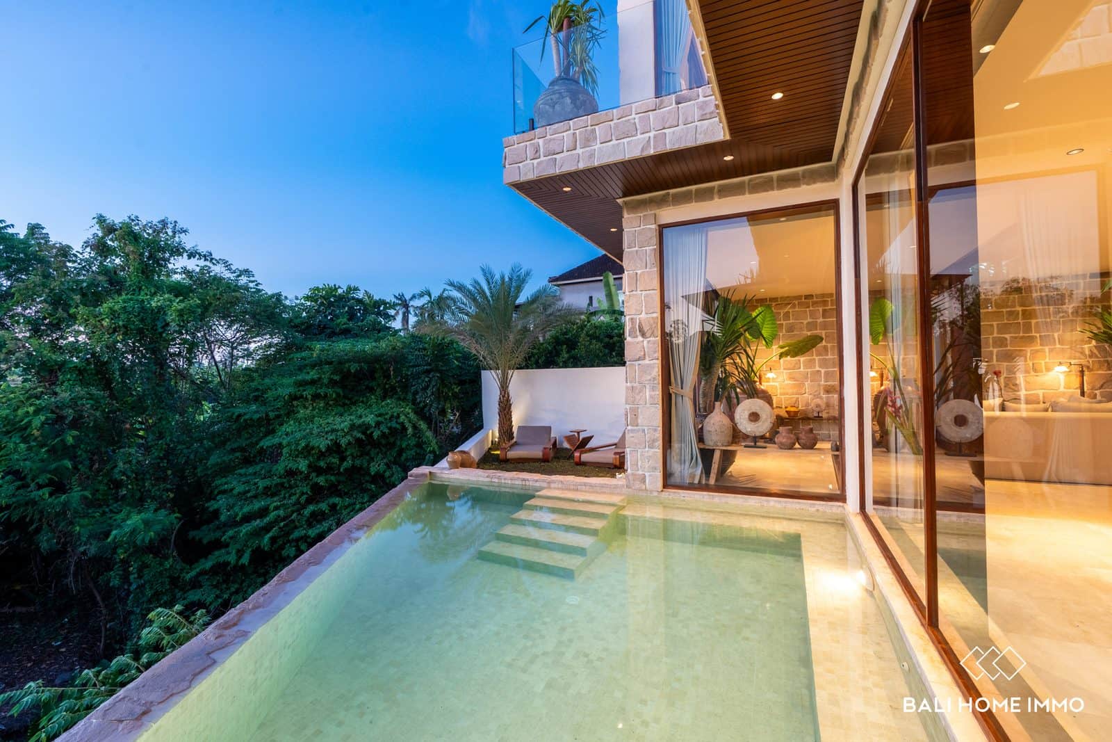 3-bedroom freehold villa in Pererenan — photo 2 of 5