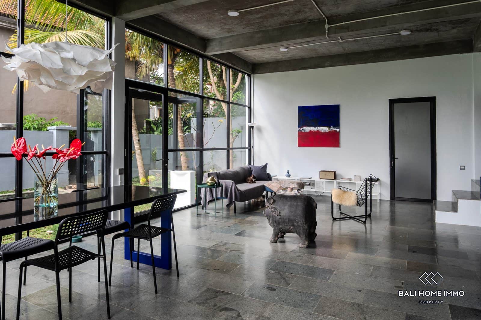 Beautiful 3 Bedrooms villa for sale leasehold in Bali Ubud