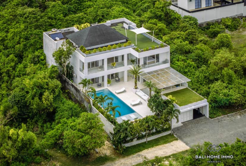 4-bedroom freehold villa in Ungasan — photo 3 of 5