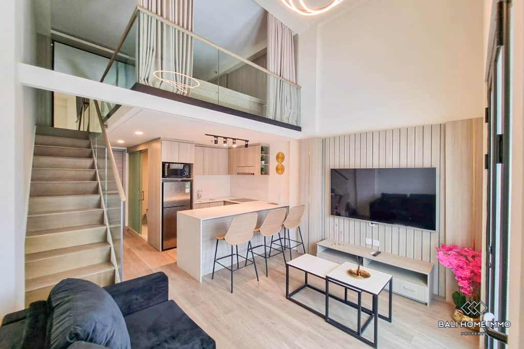 1 Bedroom Apartment for Sale Leasehold walking distance to Batu Bolong Beach