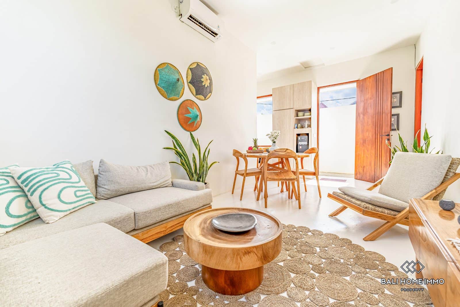 Brand new 2 Bedrooms villa for sale leasehold in Bali Canggu residential side