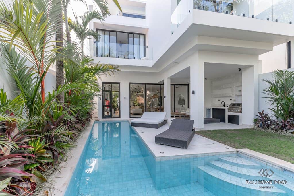 Stunning 4 Bedroom Villa for Sale in Bali Pererenan Beachside