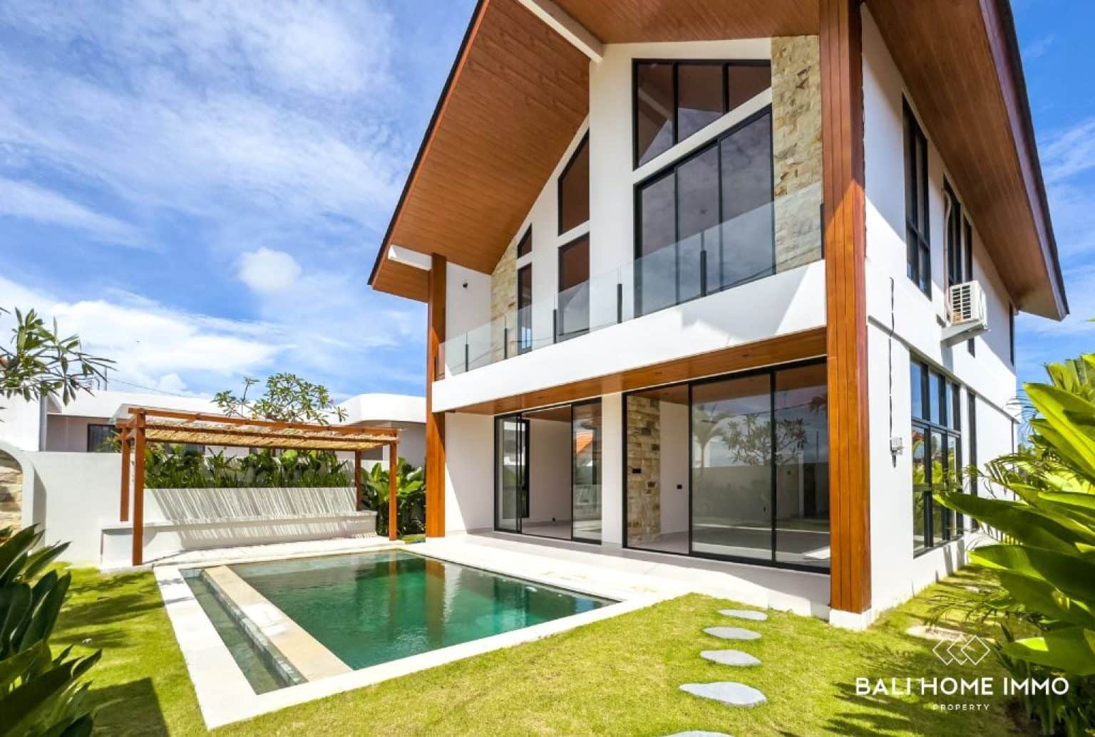 Brand new 3 Bedroom Family Villa for sale in Seseh Northside