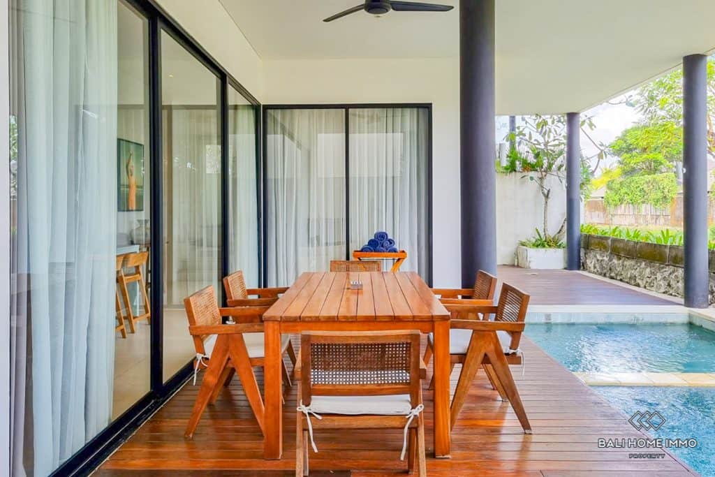 4-bedroom leasehold villa in Canggu — photo 2 of 5