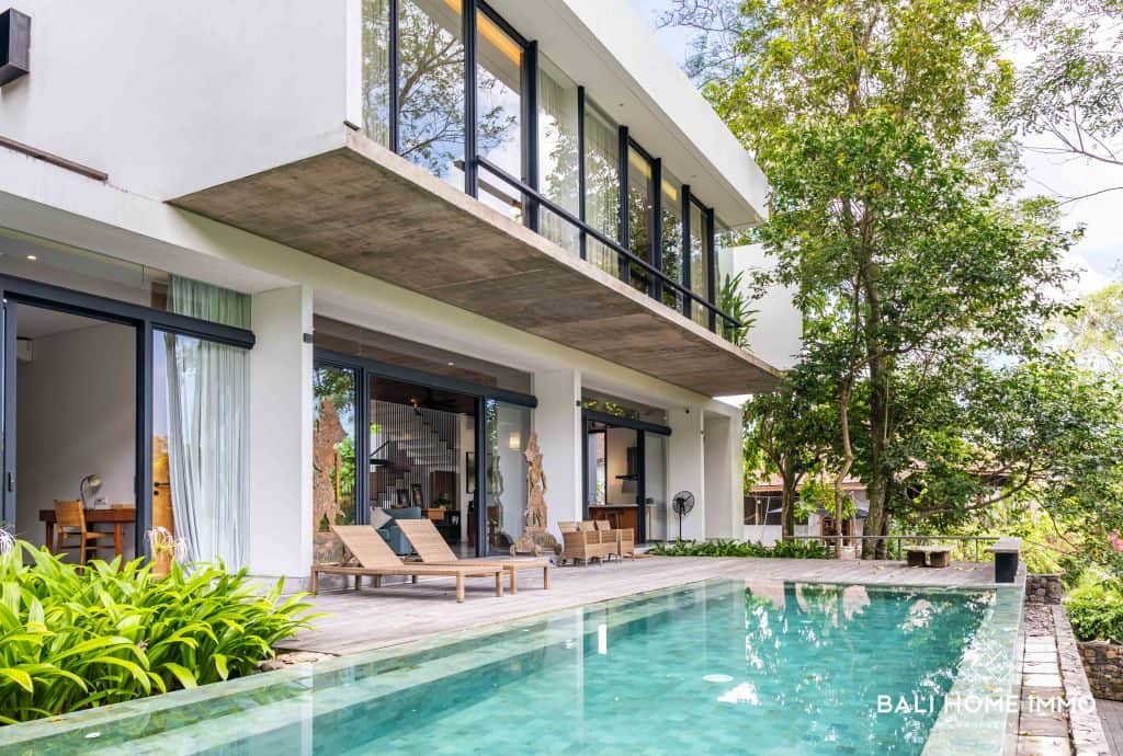 Luxury 4 Bedroom villa with Jungle view for sale and rent in Bali Tabanan Buwit