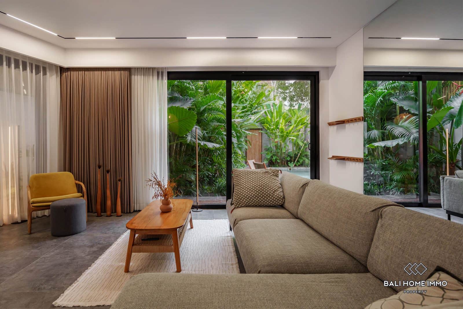 3-bedroom leasehold villa in Canggu — photo 4 of 5