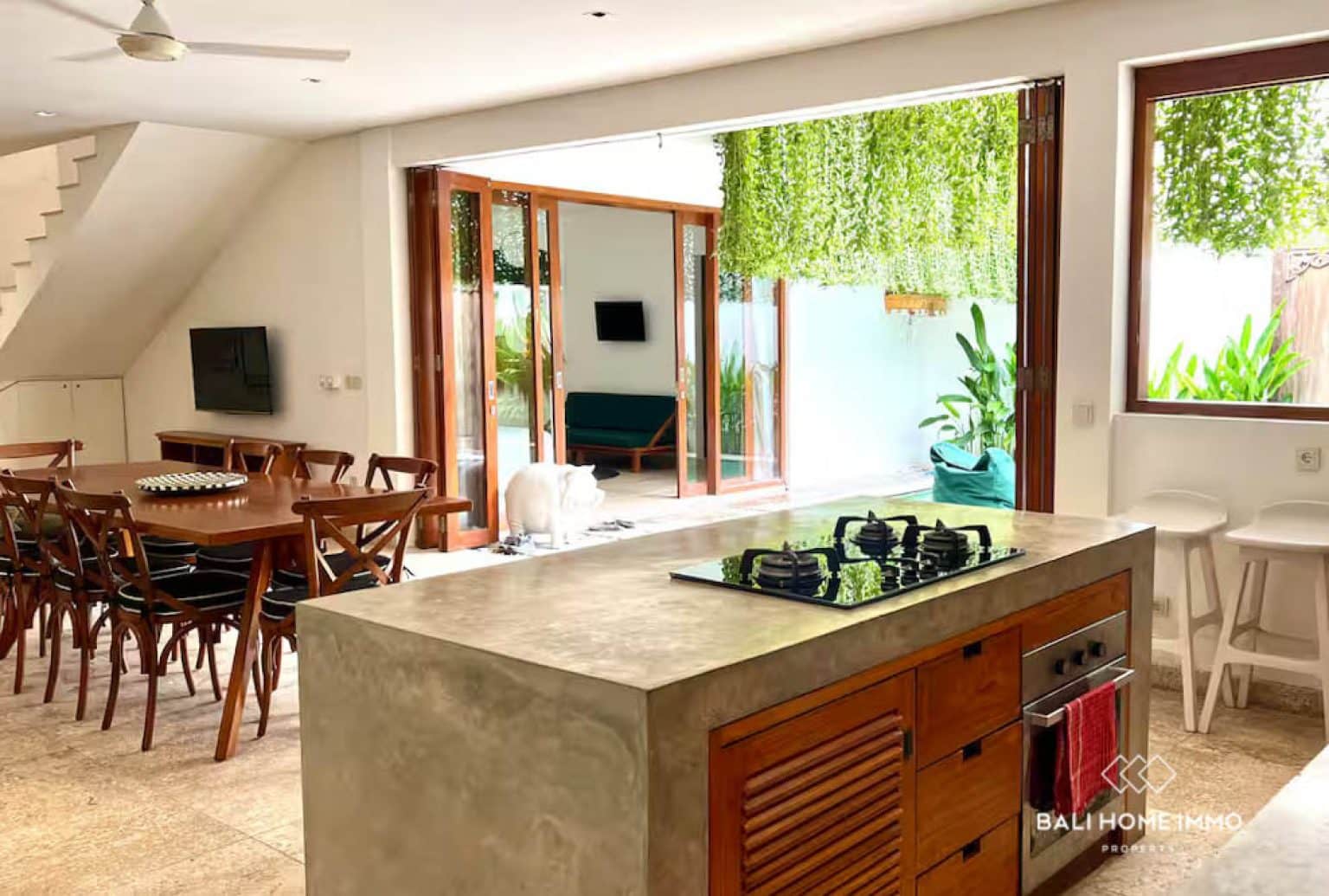 3-bedroom leasehold villa in Canggu — photo 4 of 5