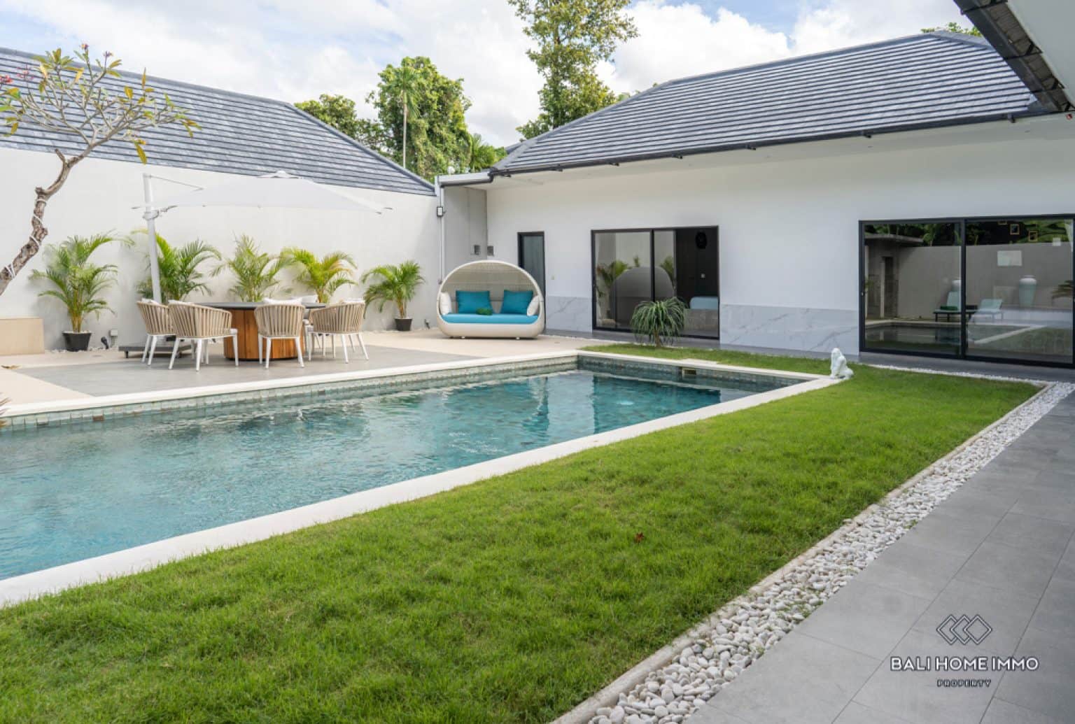 3-bedroom leasehold villa in Kerobokan — photo 2 of 5