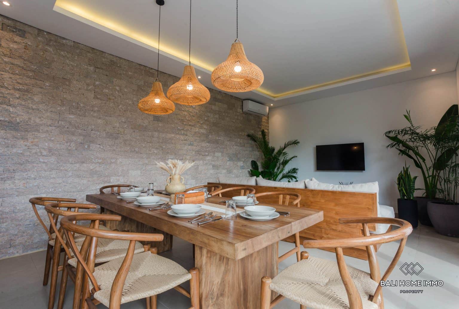 4-bedroom leasehold villa in Canggu — photo 5 of 5