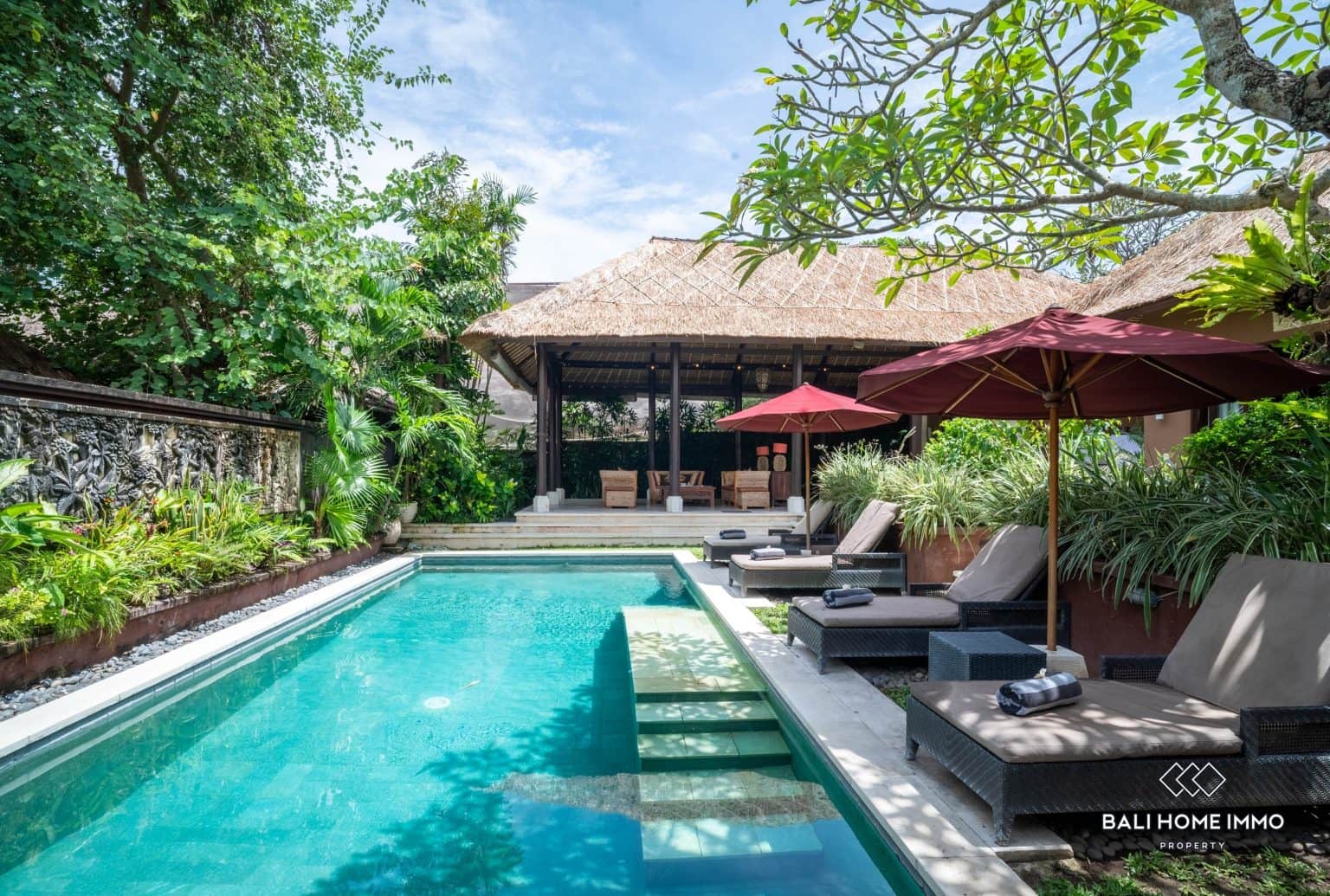3 bedroom Family Villa with Garden for Sale and Rent in Pererenan Beachside