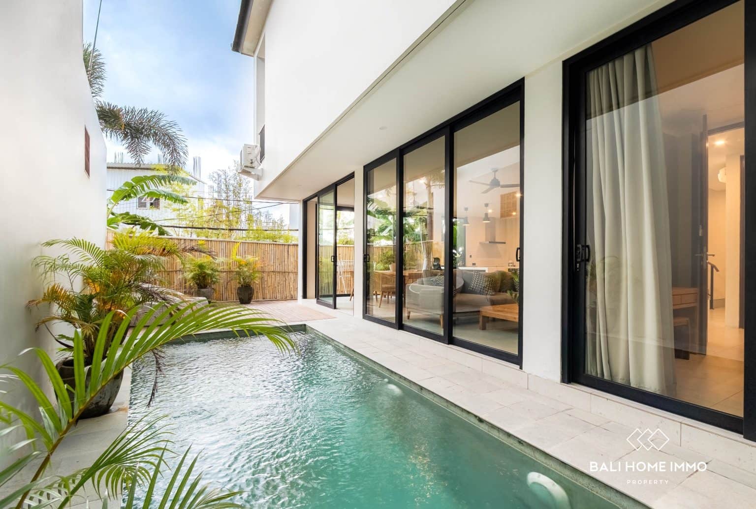 4-bedroom Villa located within a Private Complex in Canggu Batu Bolong