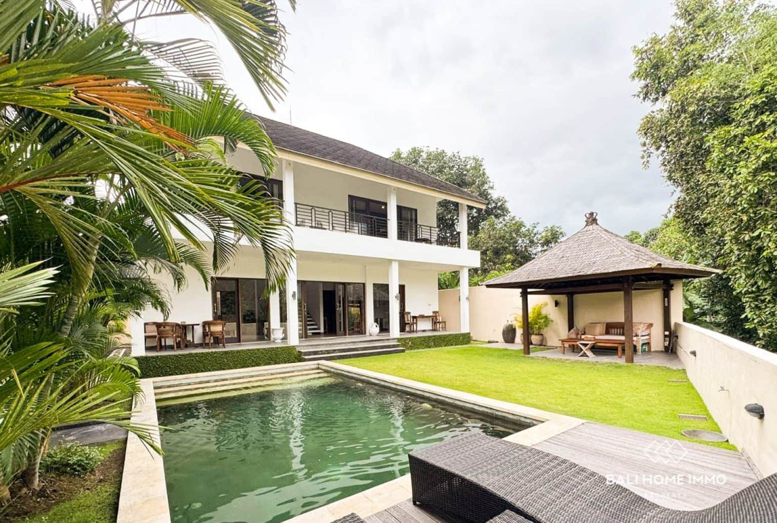 Modern 2-bedroom Villa for Sale in Nyanyi
