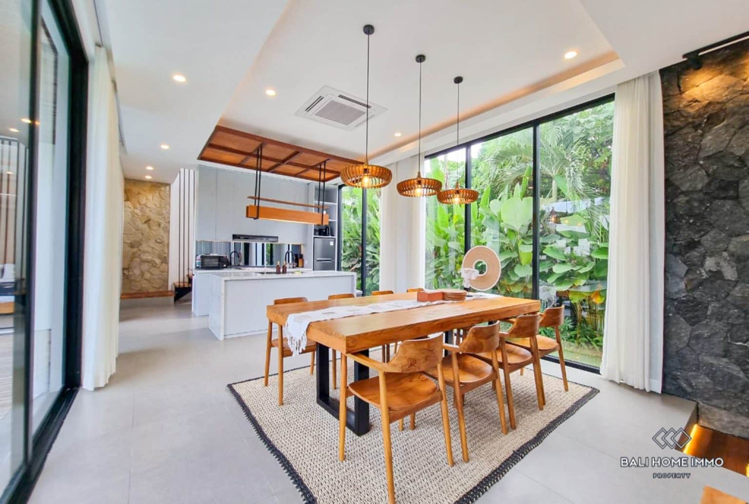 4-bedroom leasehold villa in Kerobokan — photo 5 of 5