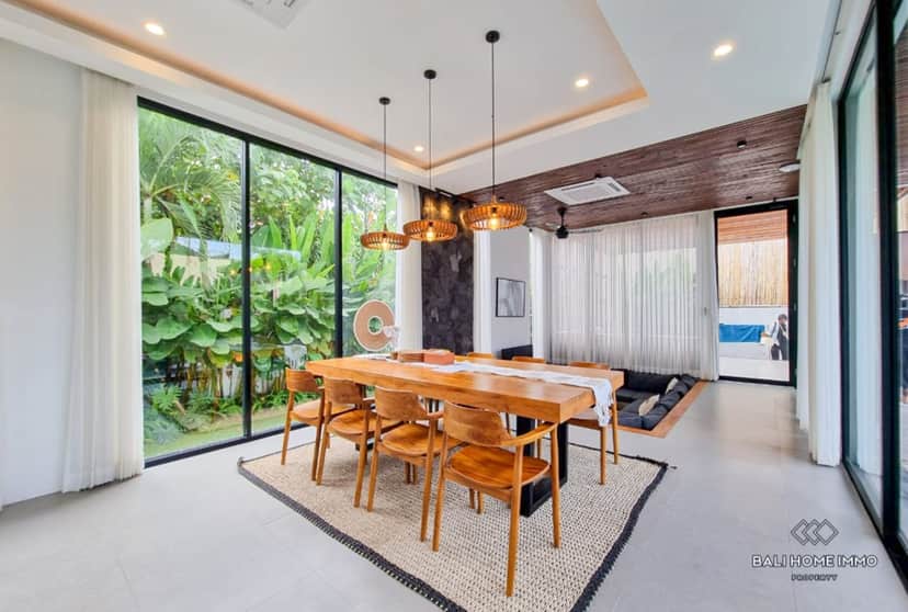 4-bedroom leasehold villa in Kerobokan — photo 4 of 5