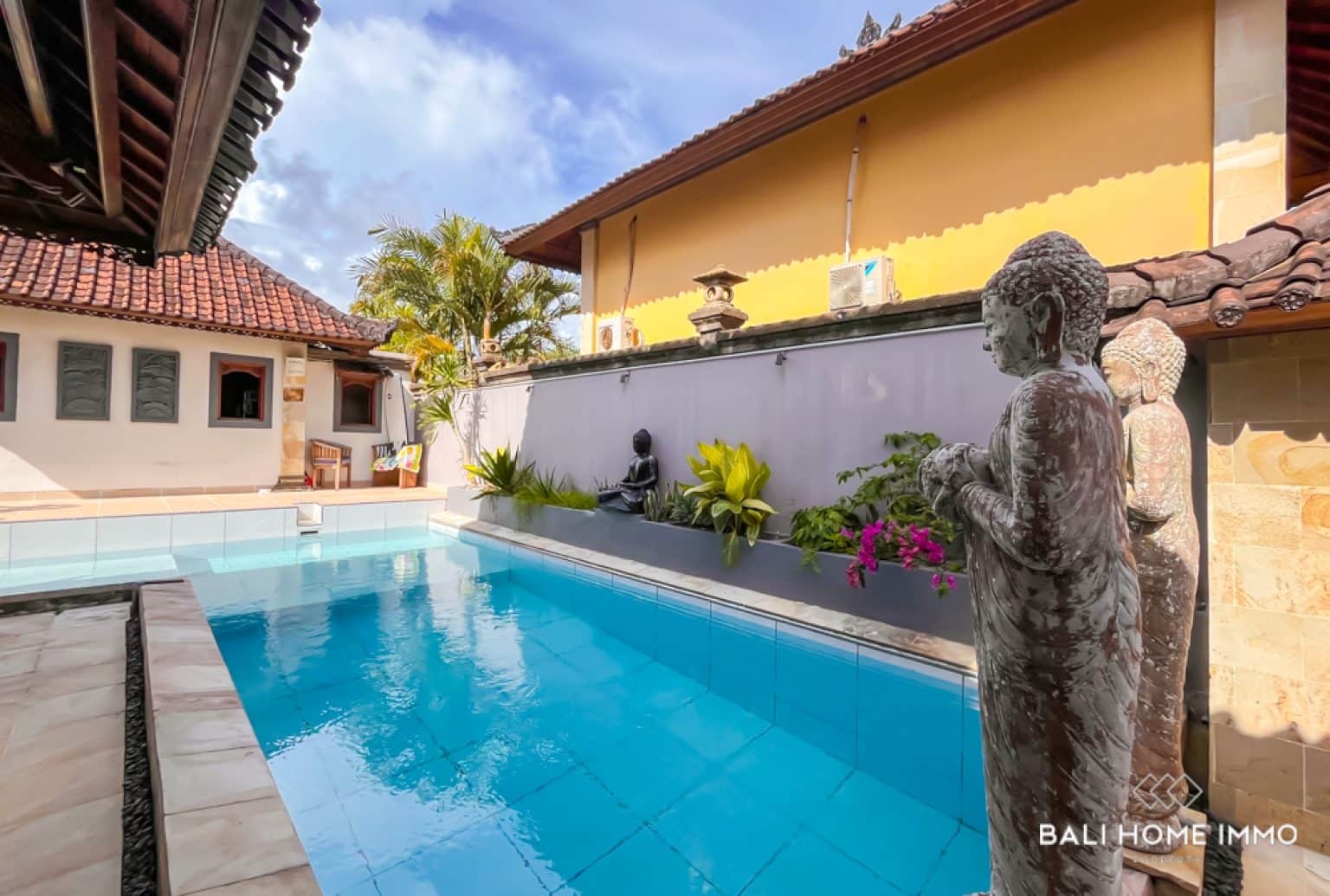 4-bedroom freehold villa in Ungasan — photo 2 of 5