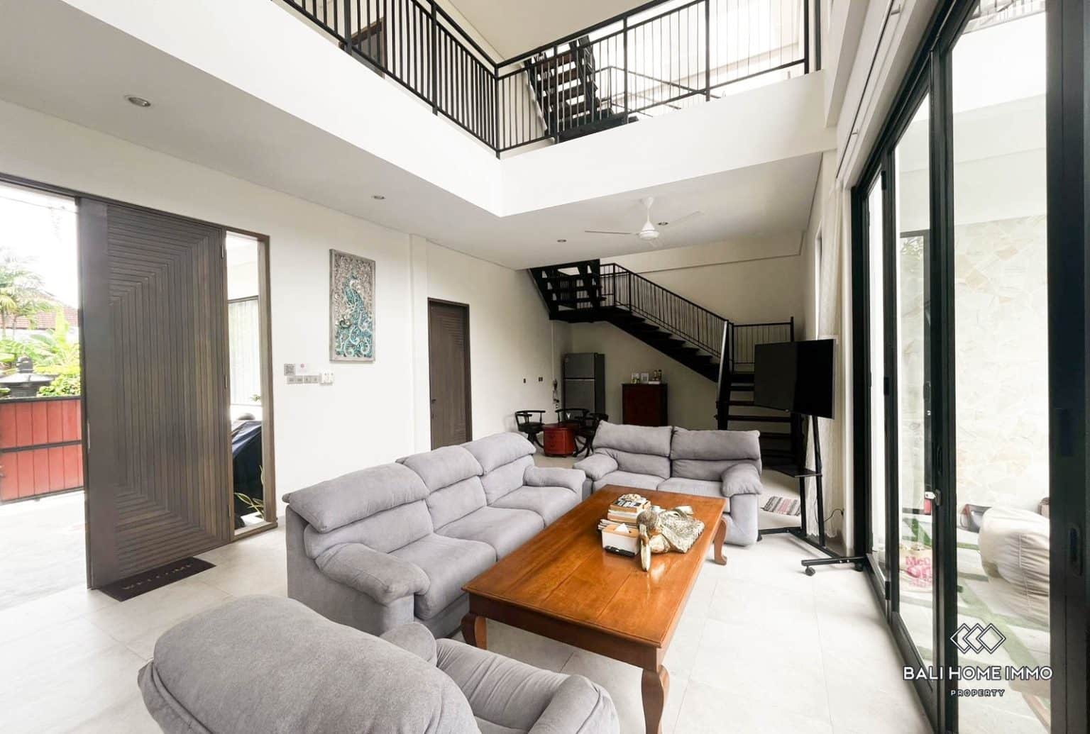 6-bedroom freehold villa in Canggu — photo 2 of 5