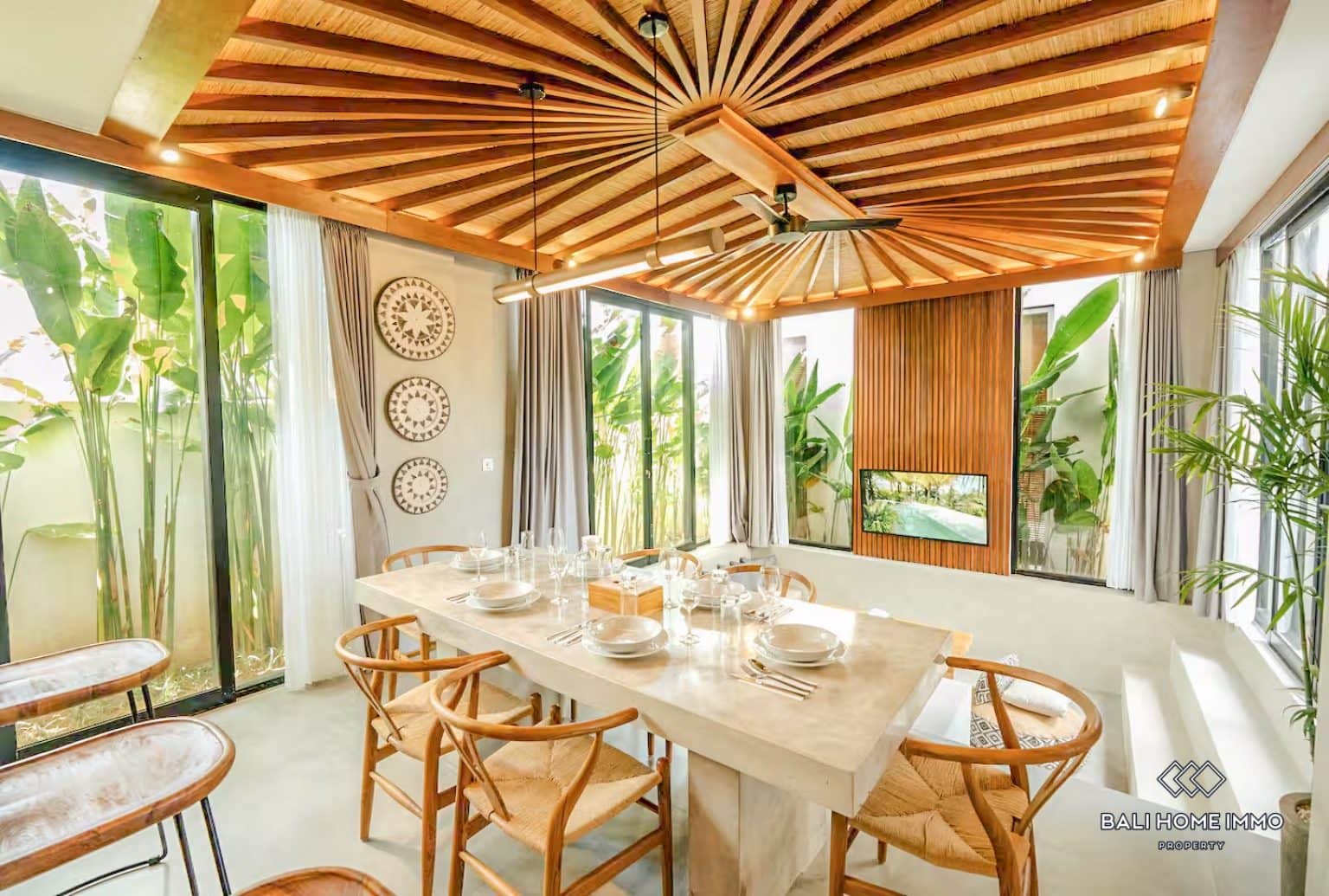 4-bedroom leasehold villa in Canggu — photo 4 of 5