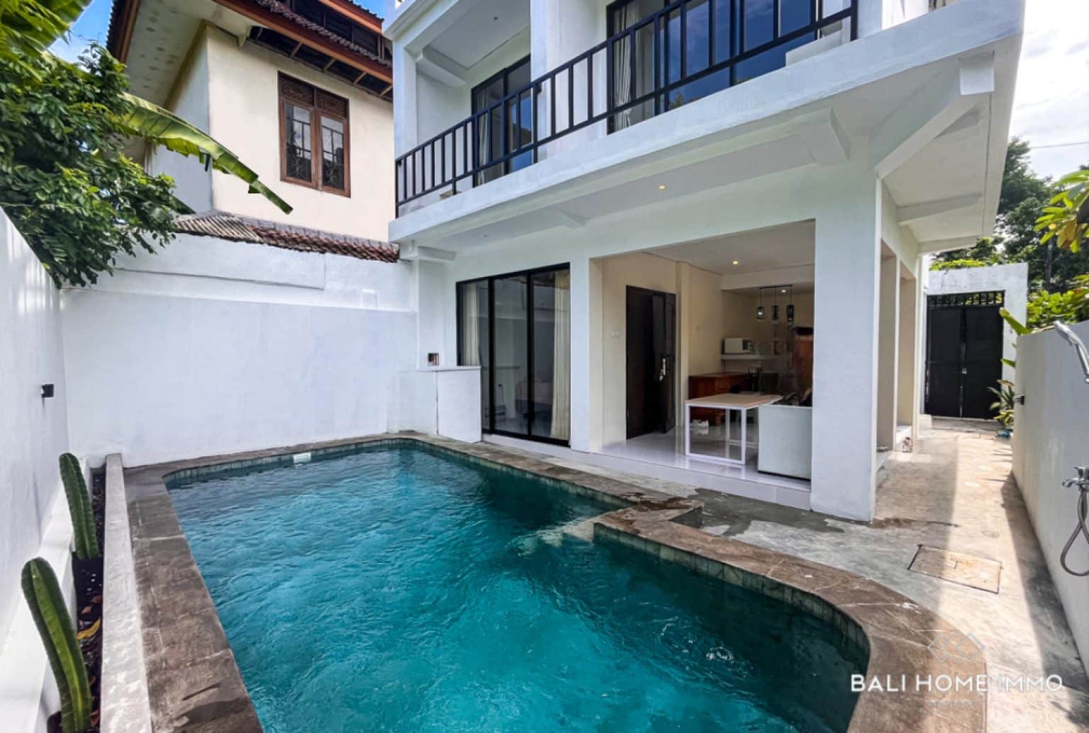 3 Bedroom Family Villa for Sale Freehold in Bali Nusa Dua