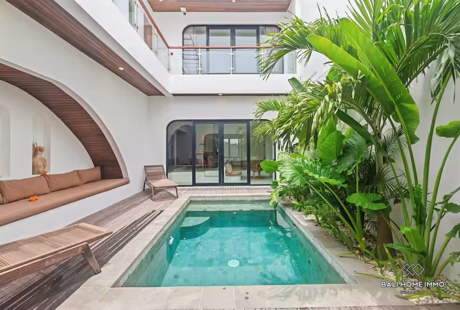 Brand new 2 bedrooms villa for sale leasehold in Bali - Canggu Berawa