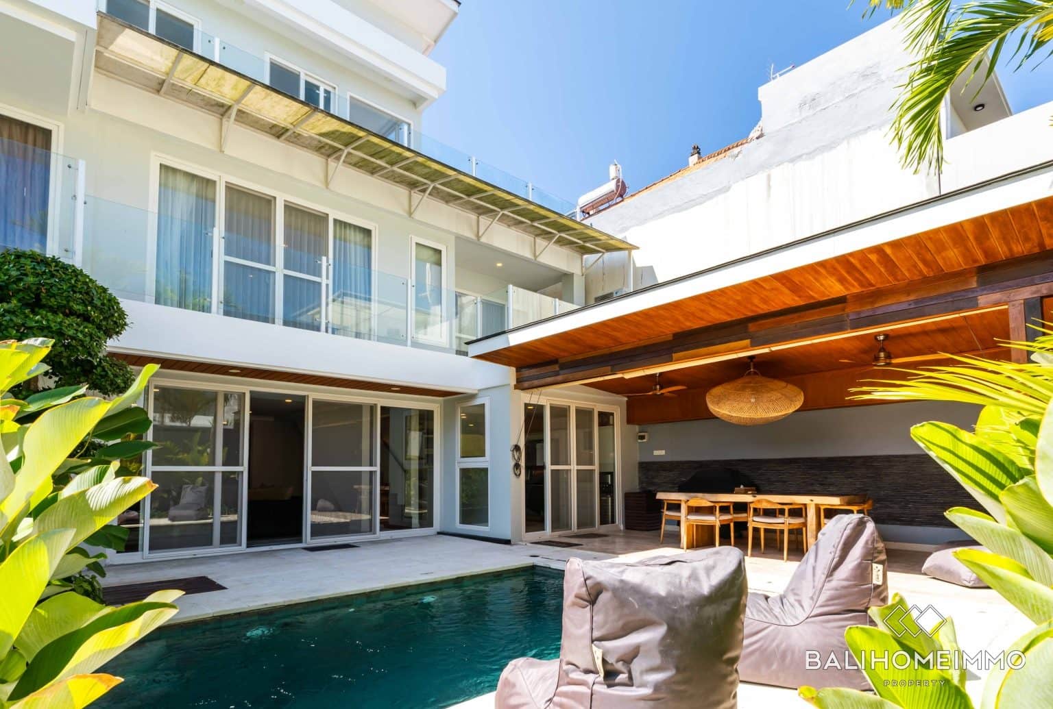 4-bedroom freehold villa in Umalas — photo 2 of 5