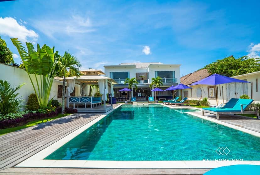 4-bedroom leasehold villa in Seminyak — photo 2 of 5
