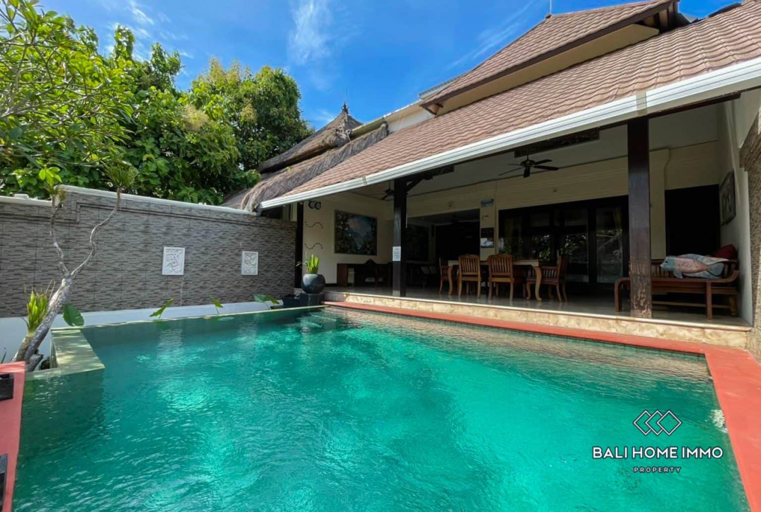 Traditional 3 Bedroom Villa with Ocean View Rooftop for Sale in Jimbaran