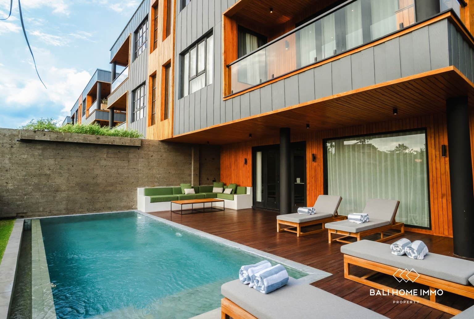 Ocean View 4 Bedroom Villa For Sale In Berawa