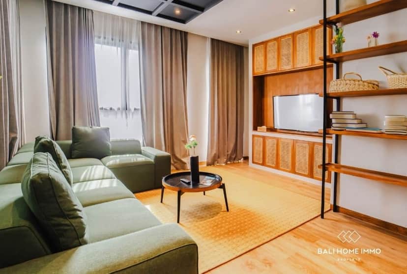 4-bedroom leasehold villa in Canggu — photo 2 of 5