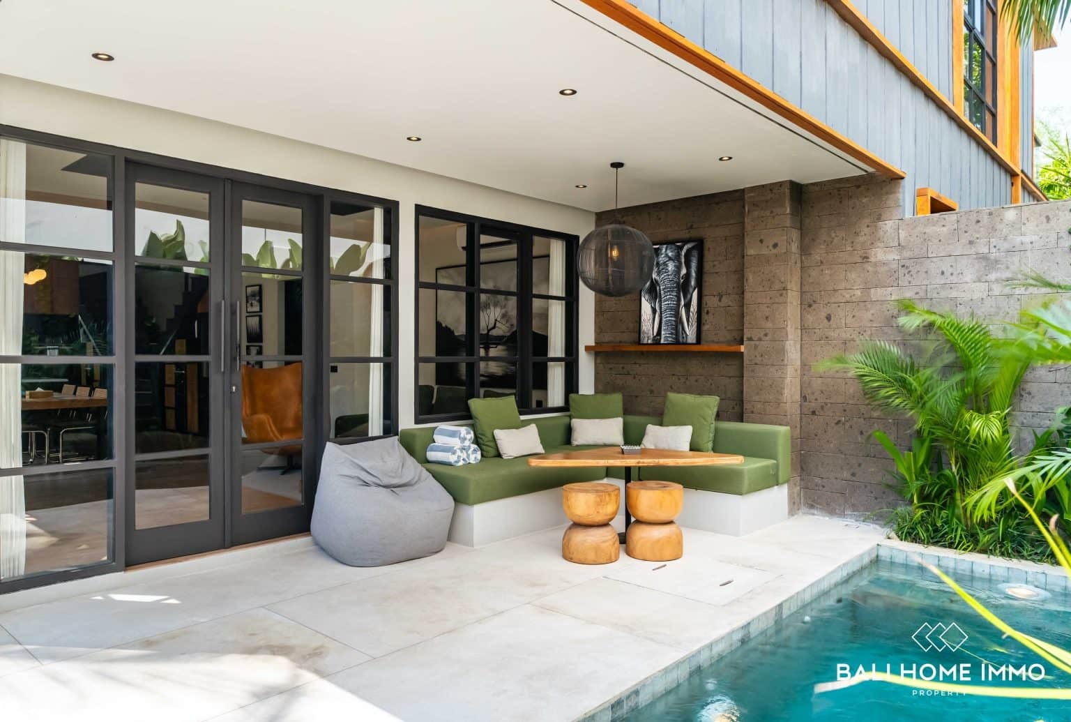 3 bedroom investment villa for sale leasehold near berawa beach