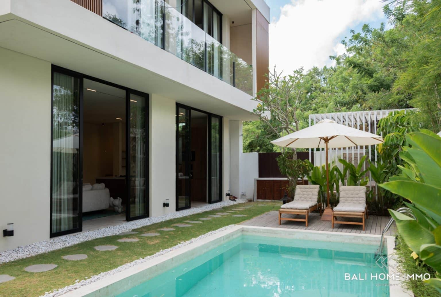 Beautiful Aesthetic 3 Bedroom Villa Near Pandawa - Perfect Home or Investment Opportunity