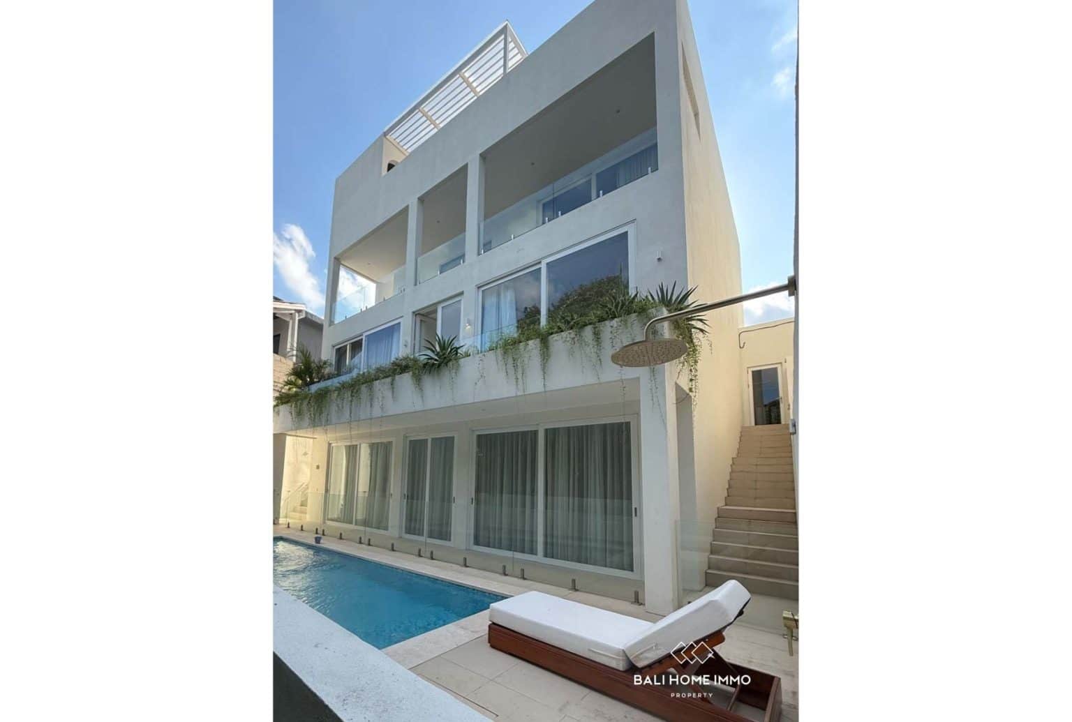 Tourism Zone 3 Bedroom Villa for Sale Leasehold in Pererenan Bali