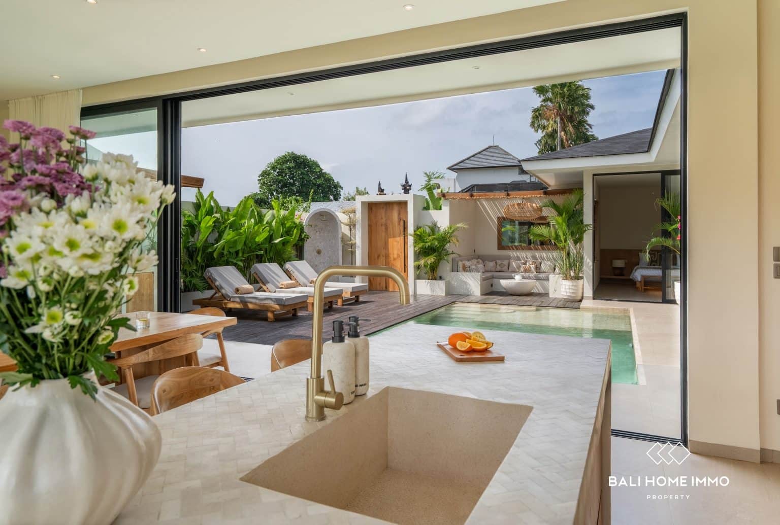 3-bedroom leasehold villa in Kerobokan — photo 5 of 5