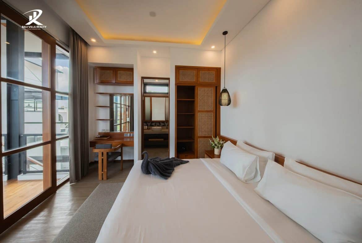 4-bedroom freehold villa in Canggu — photo 5 of 5