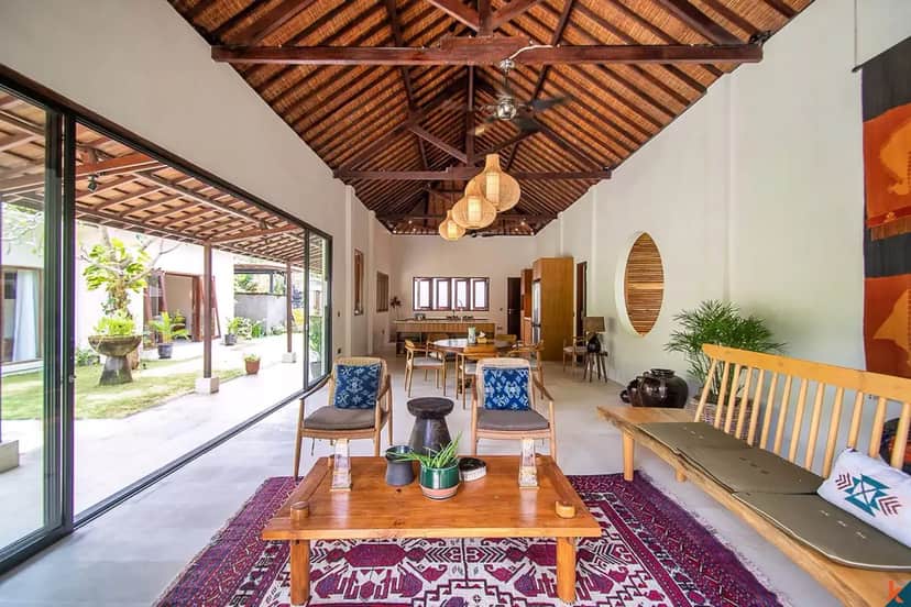 5-bedroom freehold villa in Jimbaran — photo 4 of 5